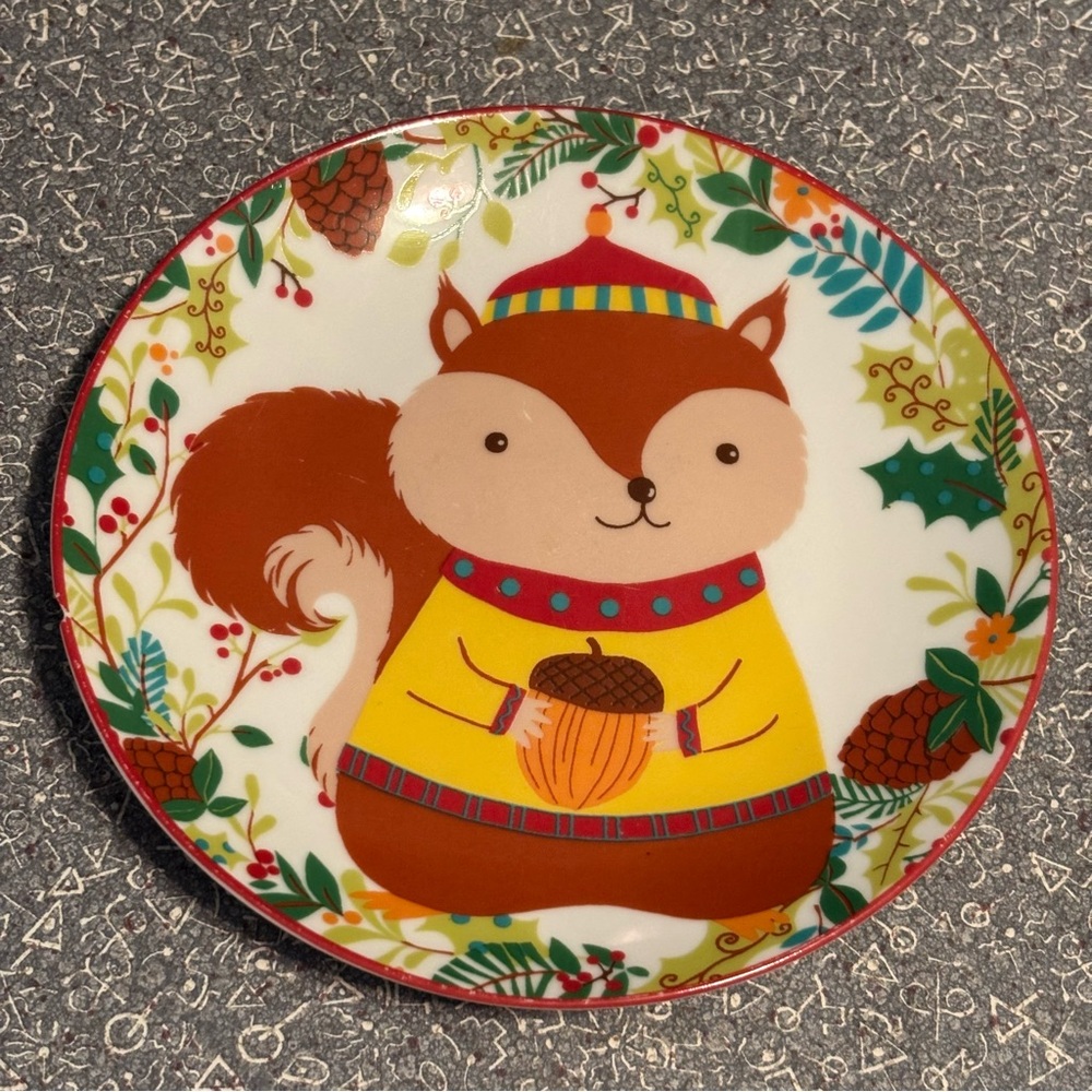 222 Fifth CHRISTMAS FRIENDS Appetizer/Dessert Plate Squirrel Ceramic Dish  6.5”